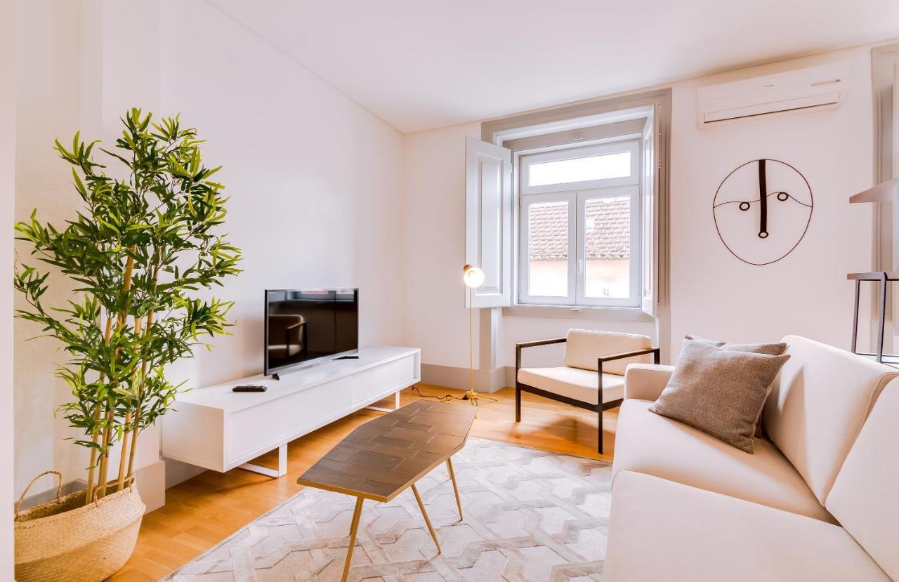 Poiais By Lisbon Inside Out Apartment Exterior photo